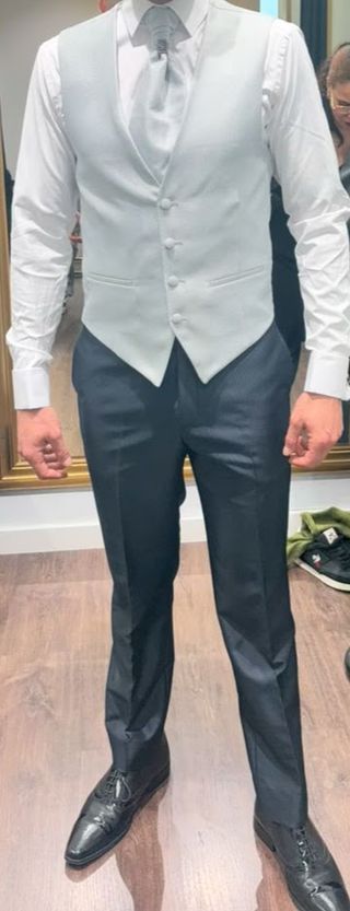 Traje novio azul - elegante
