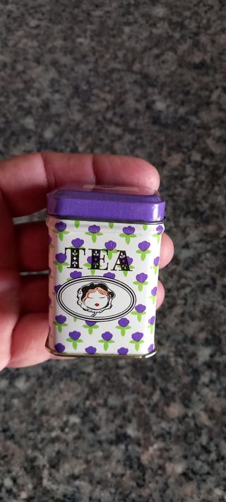 N.2 scatoline in latta Vintage