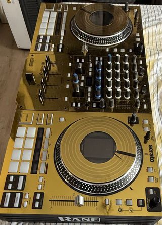 Pioneer DJ DDJ-SZ Gold 
