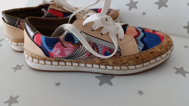 Zapatillas multicolor talla 39
