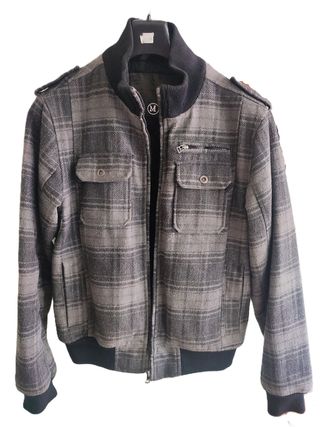Cazadora estilo bomber