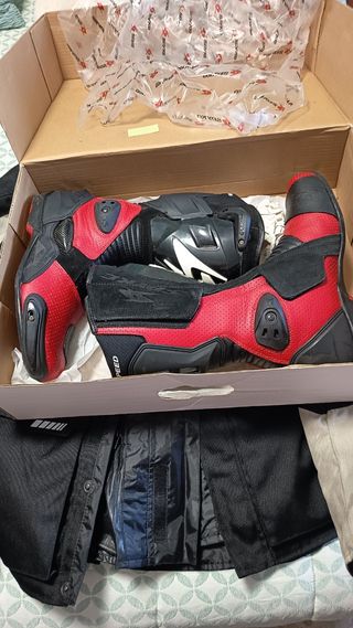 Suzuki V Strom 650 y accesorios