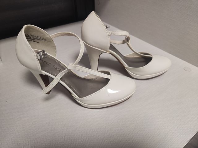 Zapatos blancos 39