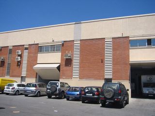 Nave industrial en alquiler en Casagemes - Canyadó en Badalona