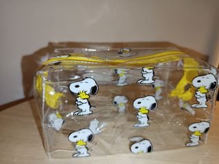 Neceser Snoopy transparente