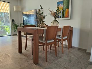 Mesa comedor y sillas