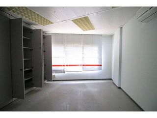 Local comercial en venta en Estadi-Horta Vermella-Santa Anna en Vic