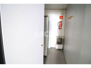 Local comercial en venta en Estadi-Horta Vermella-Santa Anna en Vic