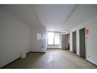 Local comercial en venta en Estadi-Horta Vermella-Santa Anna en Vic
