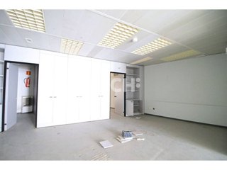 Local comercial en venta en Estadi-Horta Vermella-Santa Anna en Vic