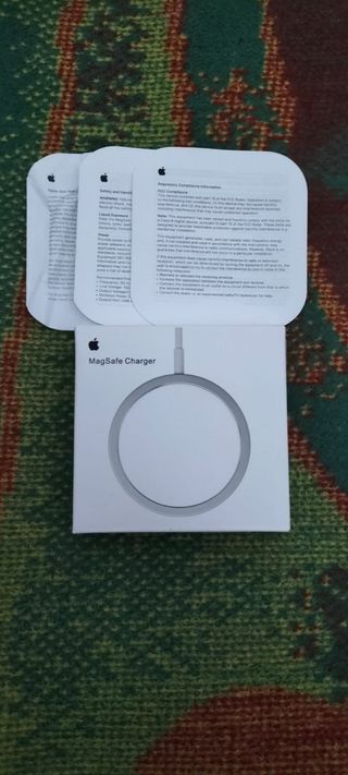 APPLE CARGADOR ORIGINAL INALAMBRICO IPHONE