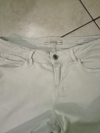 Jeans Guess bianchi usati