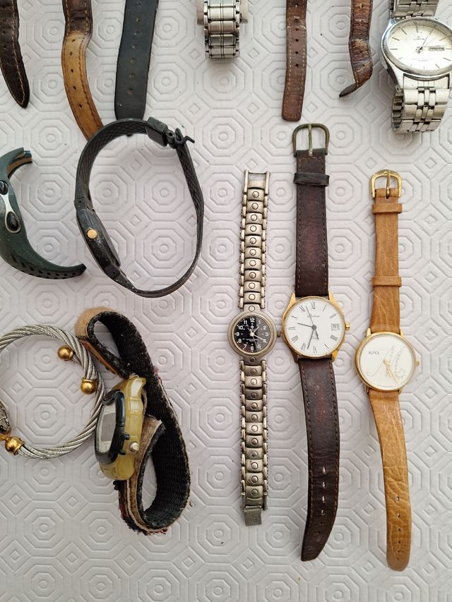Lote 34 relojes vintage