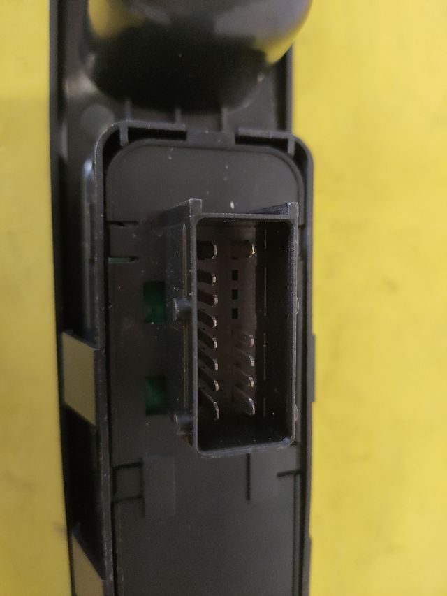 🟢BOTONERA ELEVALUNAS PEUGEOT 207 X2 BOTON