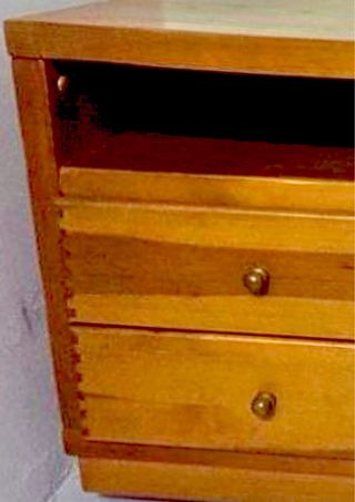 Mueble auxiliar Tv madera maciza