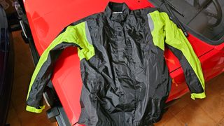 Chaqueta lluvia moto Held
