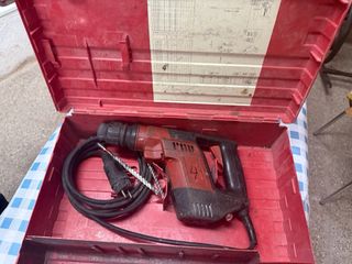 Martillo Hilti UH650 con maletín