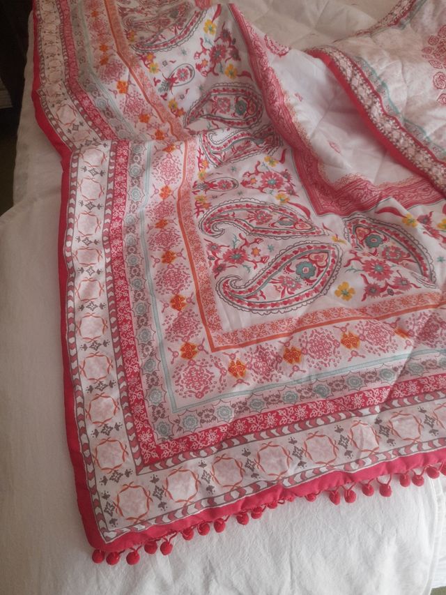 Edredón y funda cuadrante.