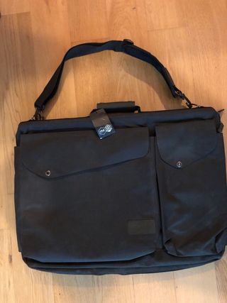 Porta abiti da viaggio marca FILA