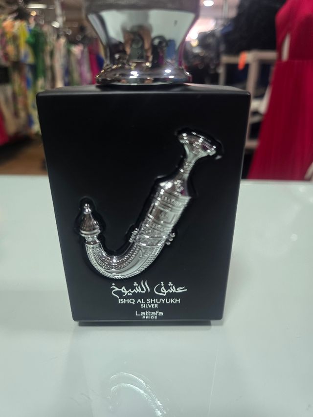 Perfumes ishq al Huyukh