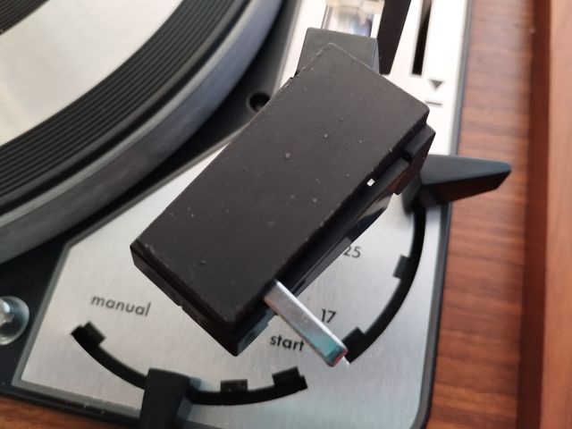 Tocadiscos Dual 1019