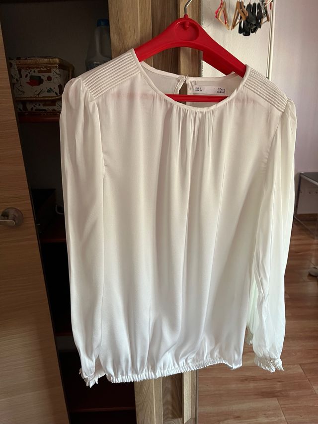 Blusa Sfera blanca talla S
