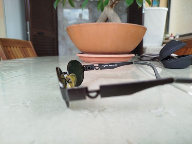 Occhiali da sole Byblos