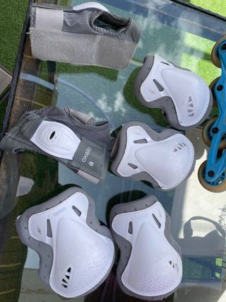 Patines en línea infantiles con protecciones 