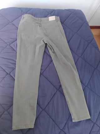 Pantalón Zara verde 42