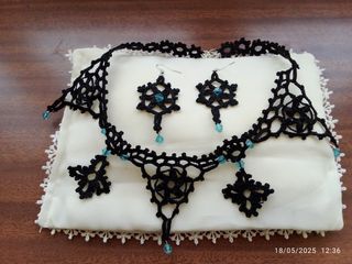 Parure uncinetto nero-azzurro