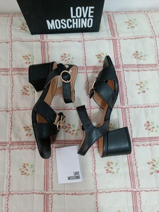 Love Moschino 37 nuevas