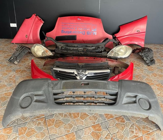 Frente completo Opel Vivaro . traffic primastar