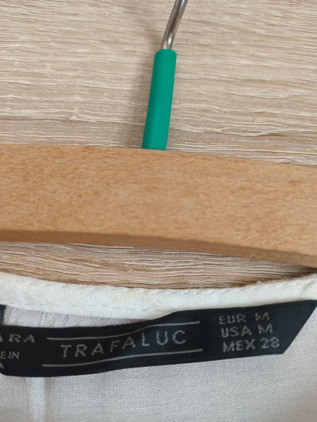 Vestido tipo kaftan. 