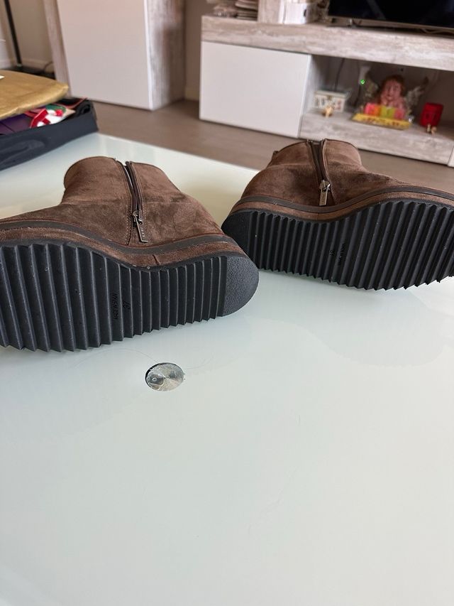 Botines Alpe ante marrón plataforma