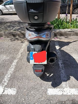 Sym Symphony ST 125 - Gris.aún con 4 años garantía