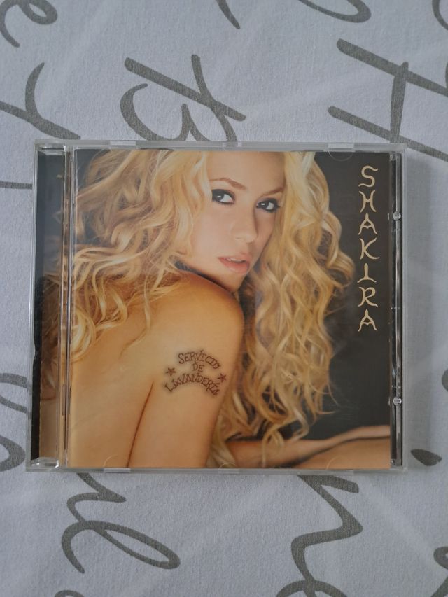 Shakira, Servicio de lavandería 