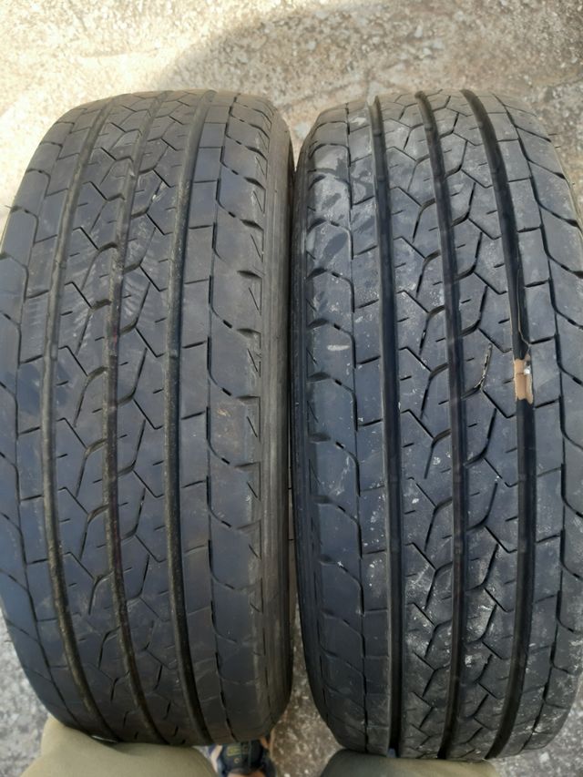 4 Neumáticos 215/65 R17 usados
