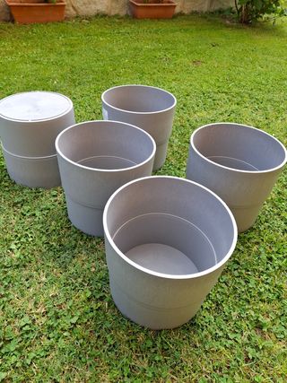 Portavasi o vasi diametro 24 cm