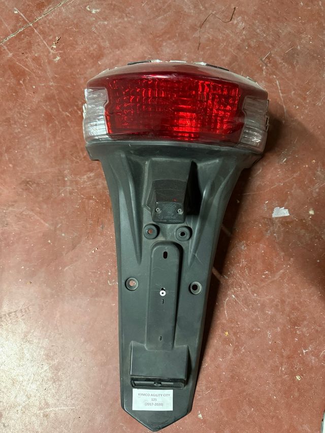 Guardabarros trasero Kymco Agility City 125