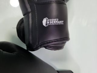 Saco y guantes de boxeo: Perfecto estado