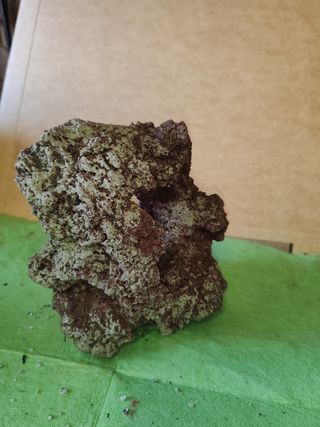 Roca volcánica decorativa