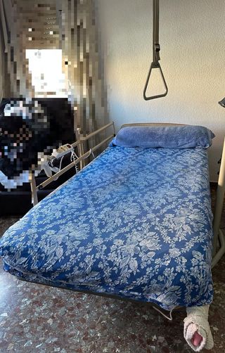 Se vende cama ortopédica con colchón