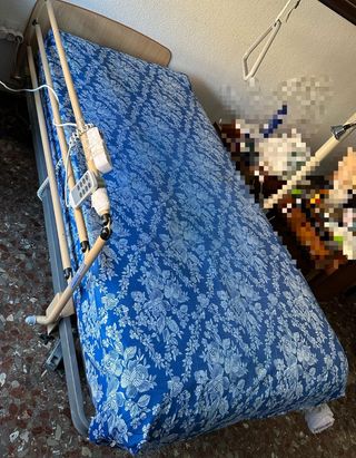 Se vende cama ortopédica con colchón