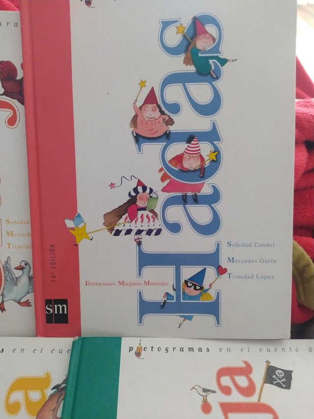 Libros primeros lectores con Pictogramas