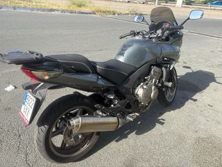 Honda CBF 600 - Moto