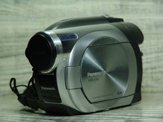 Cámara de video Panasonic VDR-D150