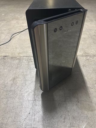 Vinoteca pequeña Vin-Vin