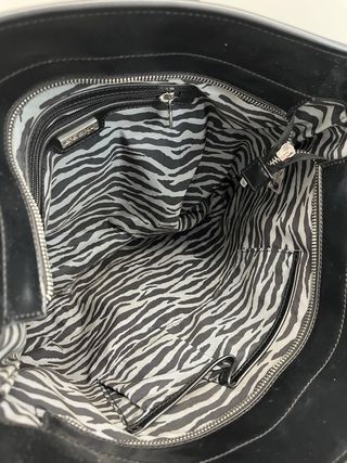 Bolso azul marino estampado cocodrilo