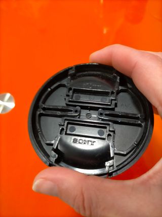 Tapa objetivo Sony 27 mm