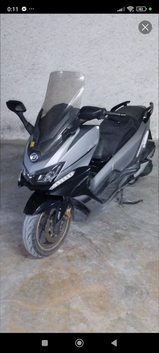 Moto Daelim XQ 2 300. ABS.